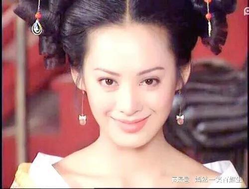 电影演员宁静生活照,揭秘电影演员的低调生活瞬间