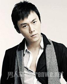 秦昊的个人资料,影视界多面手，才华横溢的演员与导演